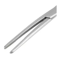 Szczęki kleszczy naczyniowych Rochester-Pean 16 cm – zbliżenie