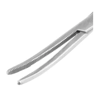 Szczęki kleszczy naczyniowych Rochester-Pean 16 cm – zbliżenie